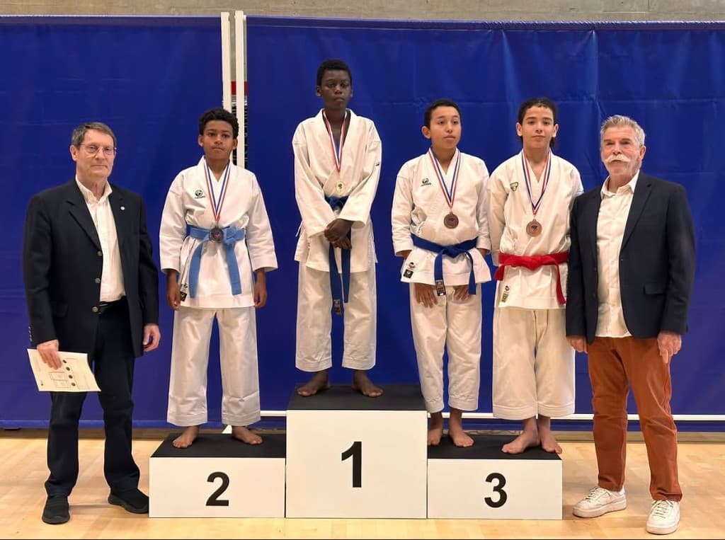 Championnats et Coupe du Val d’Oise Kata : notre club revient avec une belle brassée de médailles 🔥 — Athletic Karaté Arnouville — photo 2