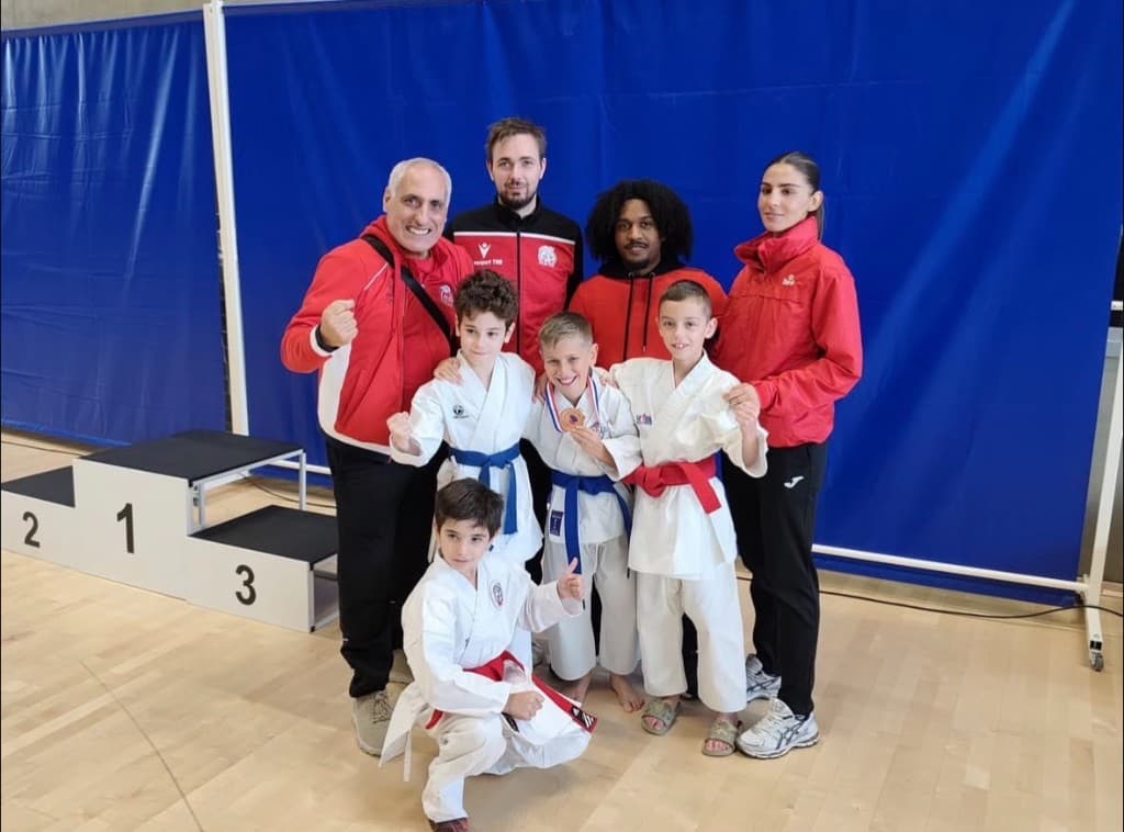 Championnats et Coupe du Val d’Oise Kata : notre club revient avec une belle brassée de médailles 🔥 — Athletic Karaté Arnouville — photo 3
